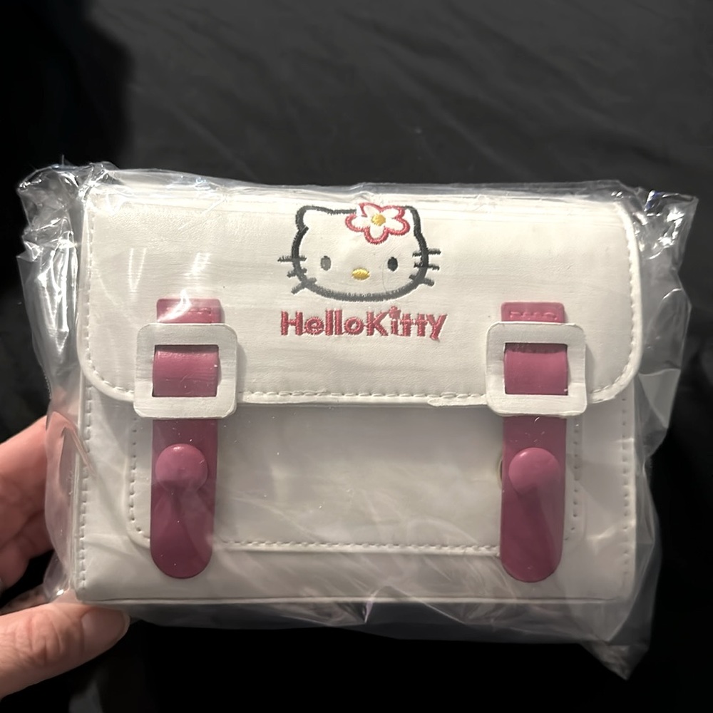 Hello Kitty Mini Crossbody